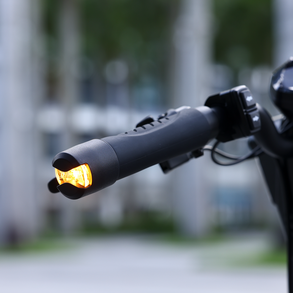 Hiboy X300 Big-Wheel Electric Scooter - view 12