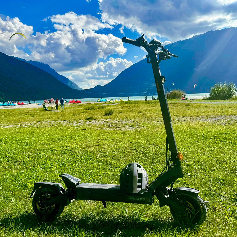 Ausom DT2 Pro Electric Scooter - view 3