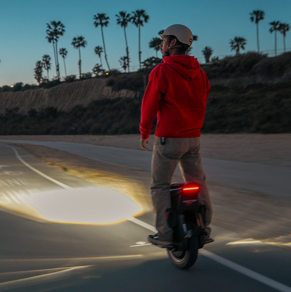 INMOTION V12S Electric Unicycle, photo 3