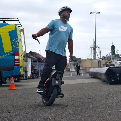 INMOTION V12S Electric Unicycle, photo 14