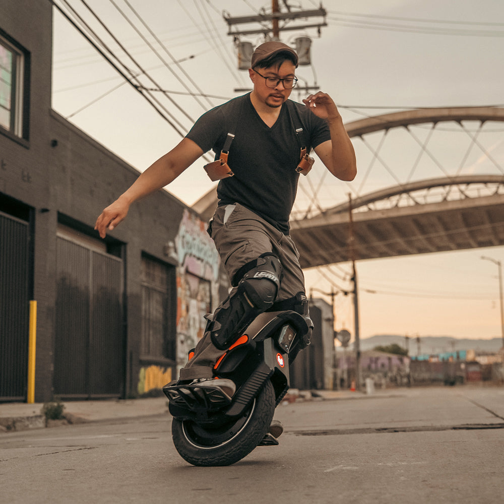 INMOTION V12S Electric Unicycle, photo 12