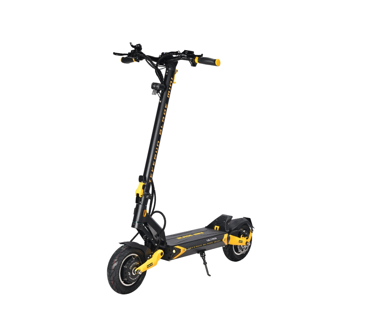Teverun Blade Mini electric scooter with dual 3300W motor and 110 km range outdoors