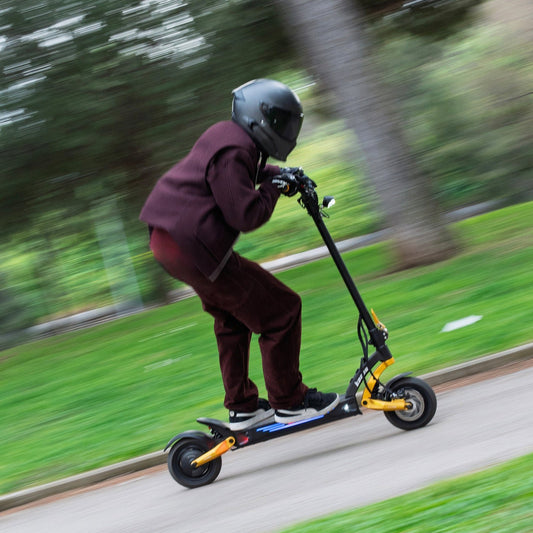 Kaabo Mantis King GT Electric Scooter - view 2