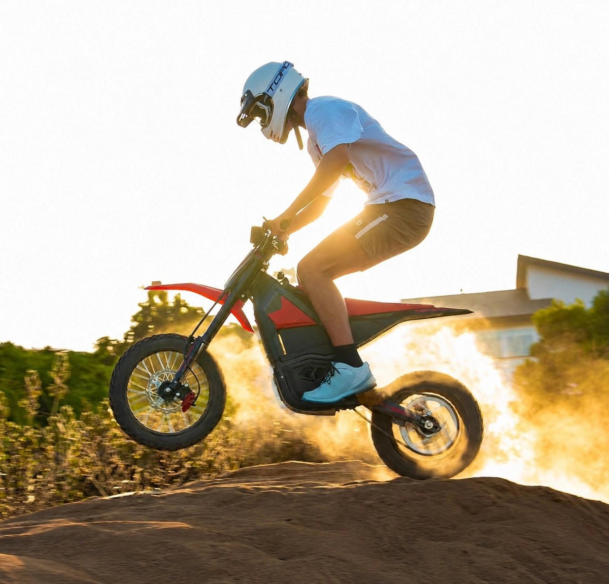 Wilson's MX40 Electric Dirt Bike - view 4