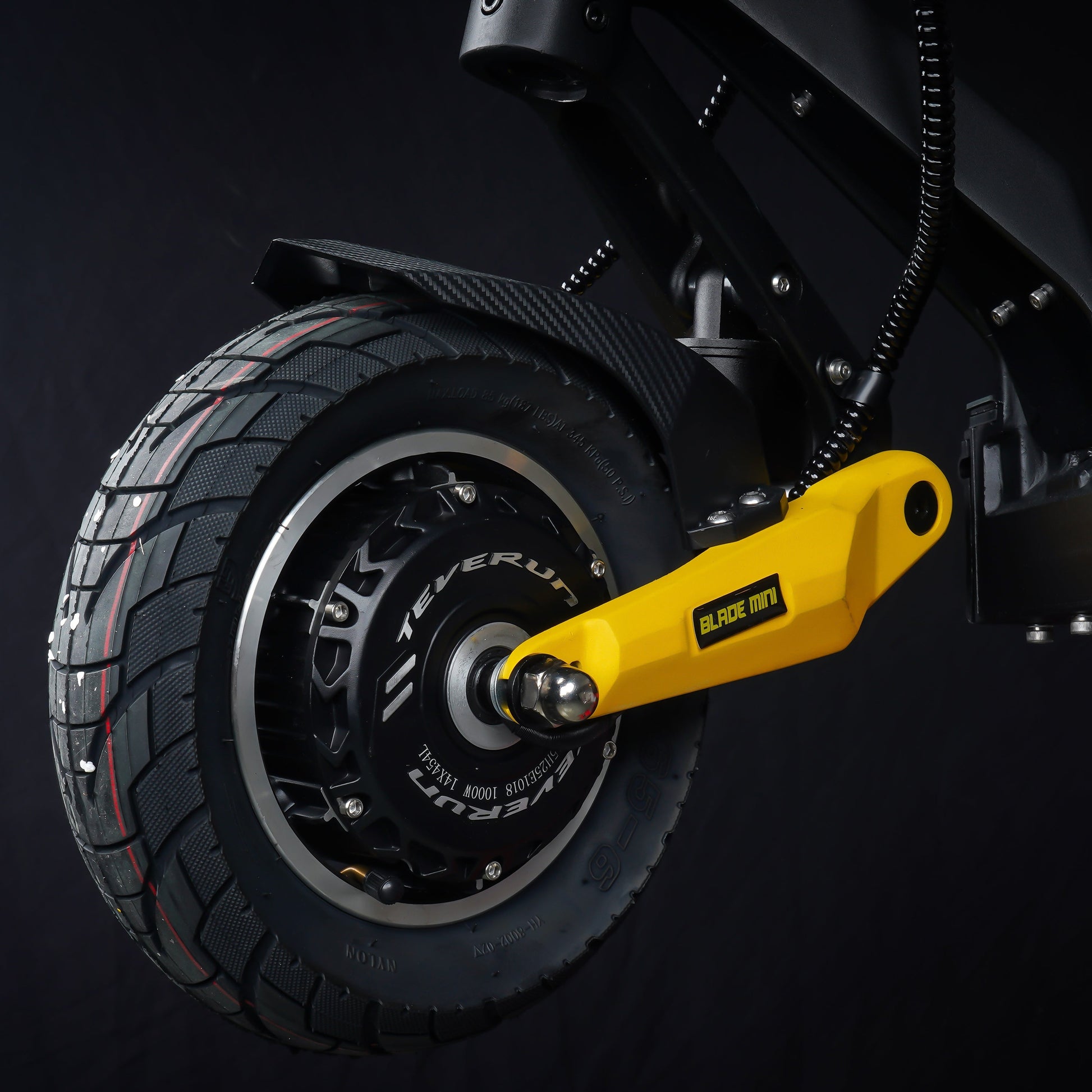 Teverun Blade Mini electric scooter with dual motor, hydraulic brakes, and dual suspension for off-road performance
