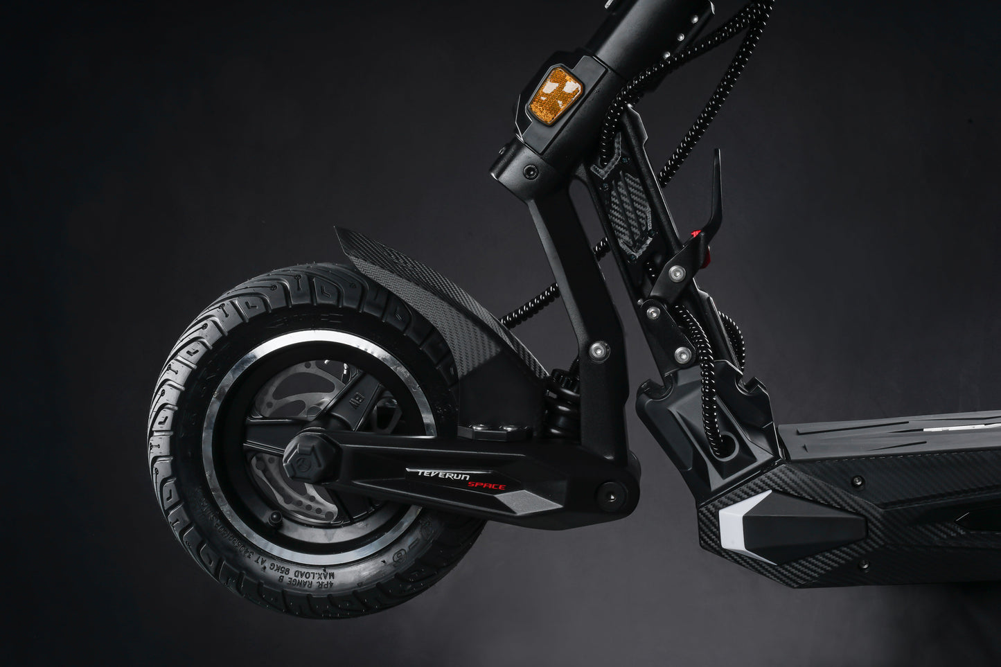 Teverun Space Lite compact electric scooter with 800W motor and foldable design for city riding