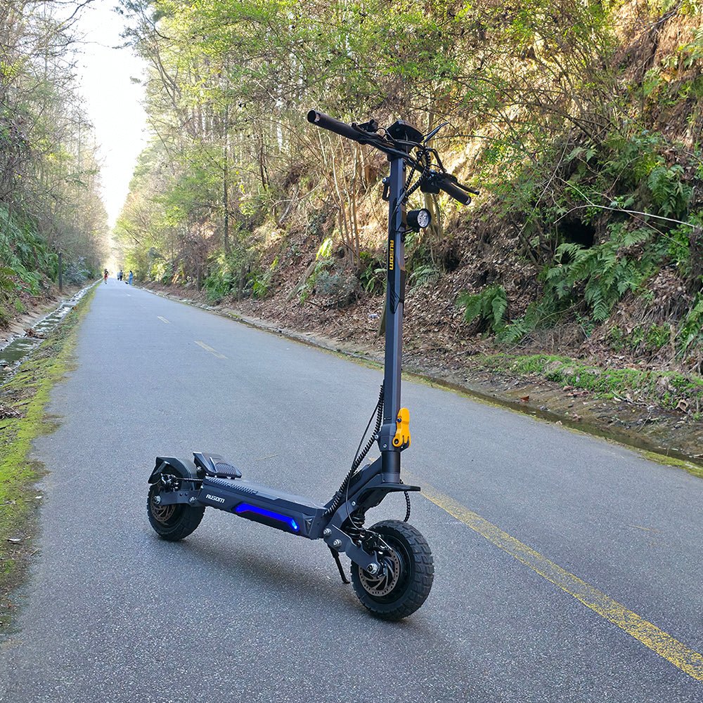 Ausom Gosoul 2 Pro Dual Motor E-Scooter - view 3